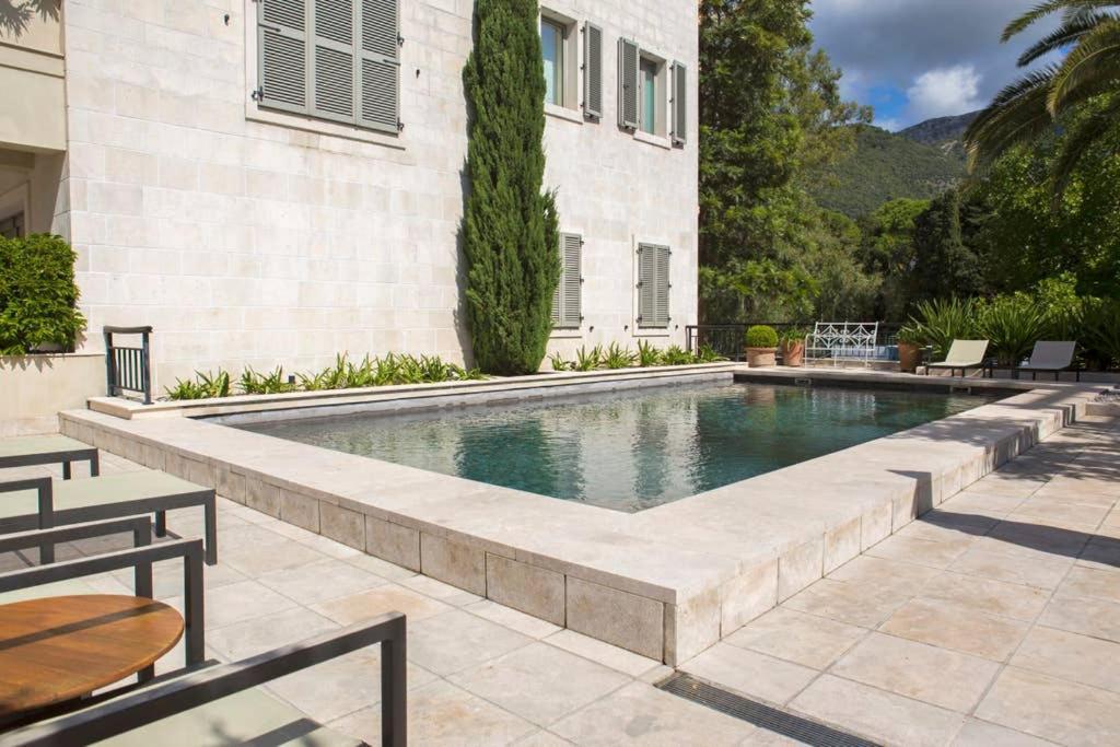 Porto Montenegro Zeta 102 - Cozy Studio 蒂瓦特 外观 照片